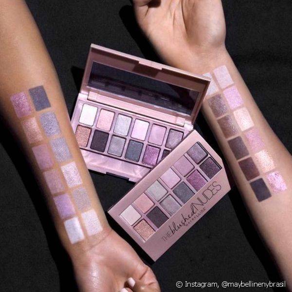 Aproveite as possibilidades de cor rosa nude da paleta The Blushed Nudes e arrase na make (Foto: Instagram @maybellinenybrasil)